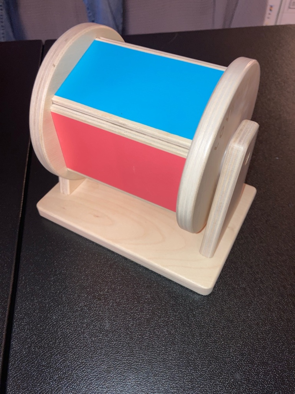 Lovevery spinning rainbow Wooden Color Spinner Toy sound tummy